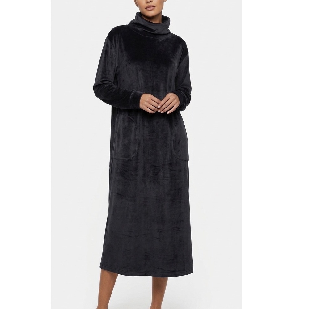 Softies NWT Feather Velour Funnel Neck Lounge Dress Black Size Large